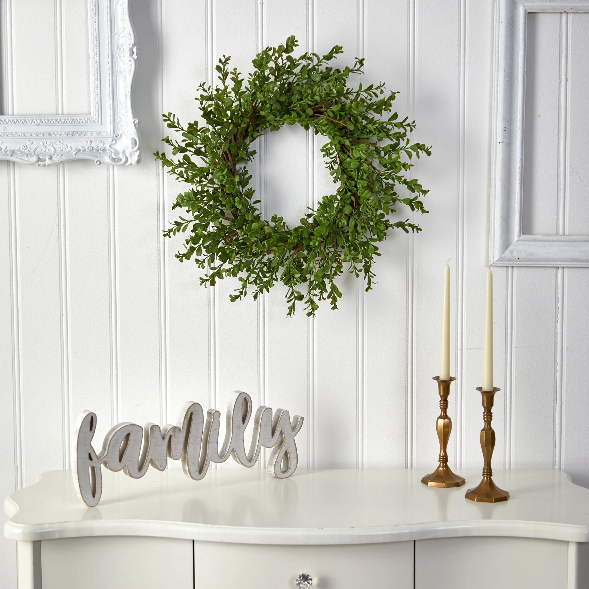 20” Boxwood Artificial Wreath