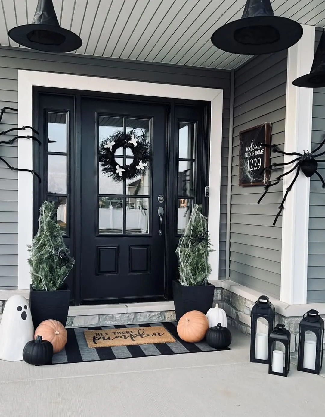 22" Halloween Ghost and Bats Twig Wreath