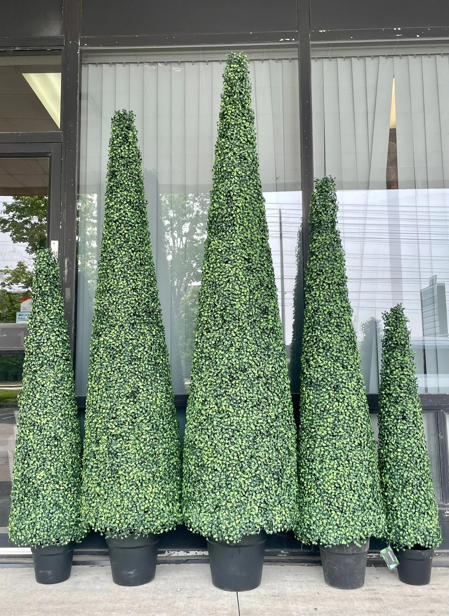 Artificial Boxwood Tower Tree - 4' (UV Resistant)