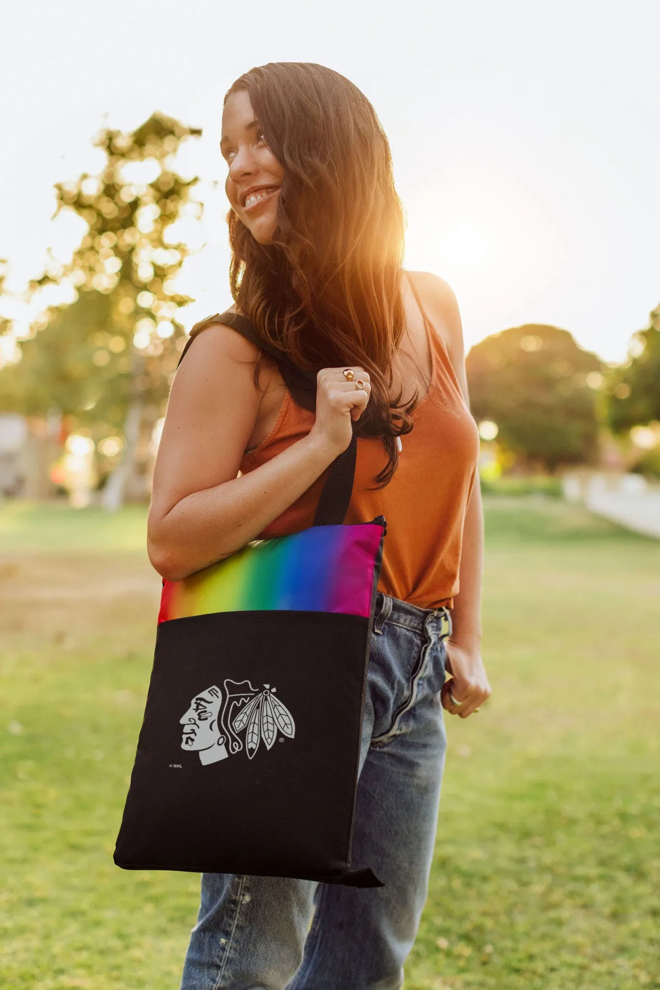 Chicago Blackhawks - Vista Outdoor Picnic Blanket & Tote