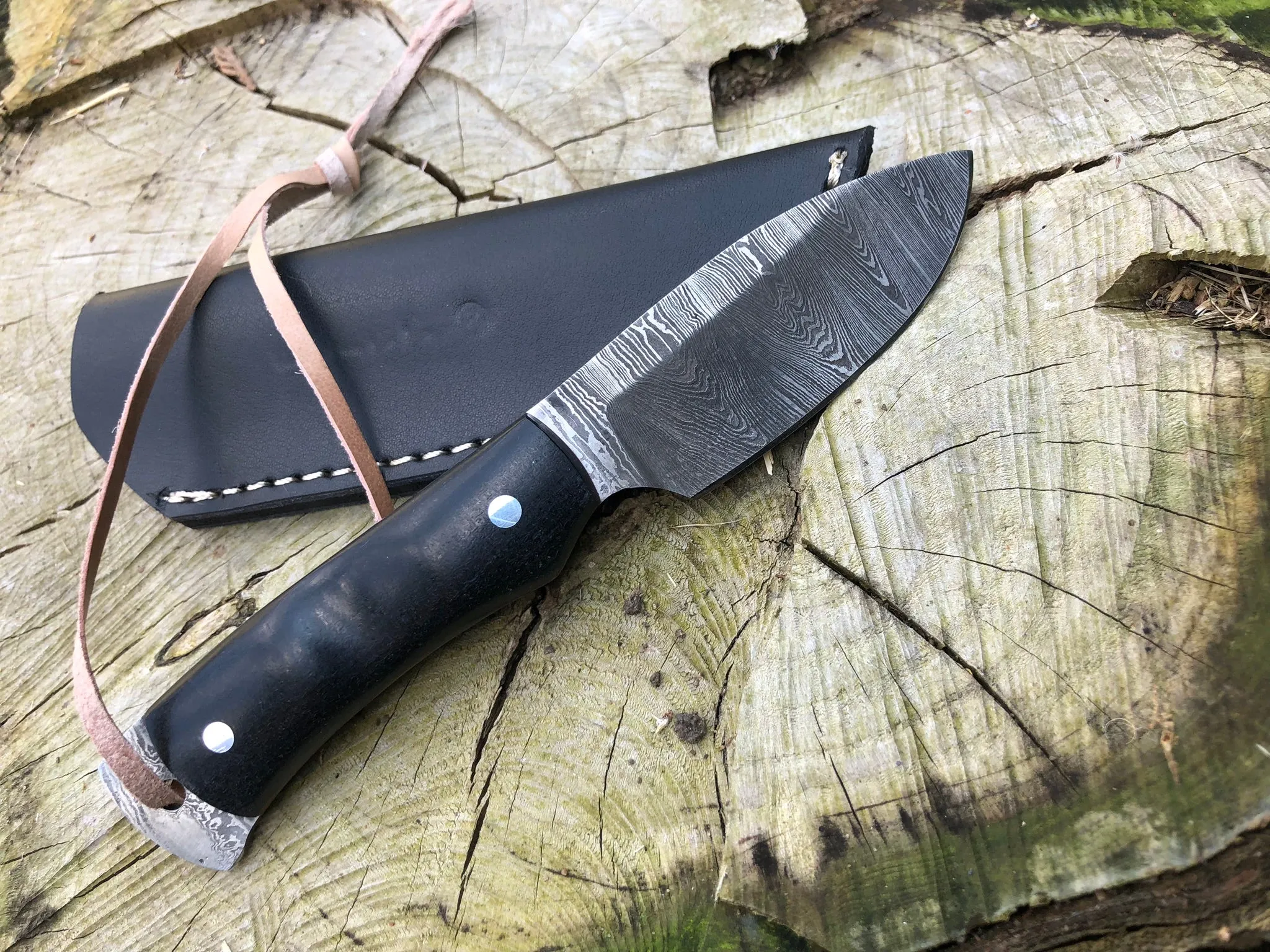 Perkin Damascus Steel Knife Hunting Knife with Sheath Bushcraft Knife - SK800