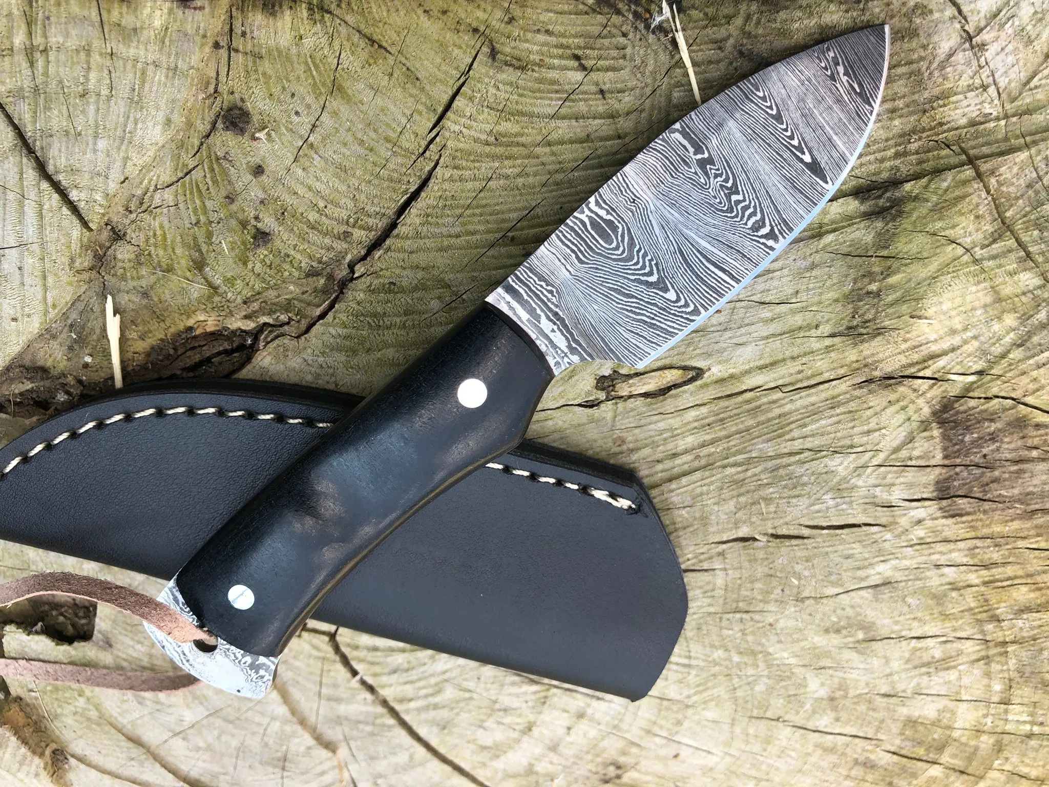 Perkin Damascus Steel Knife Hunting Knife with Sheath Bushcraft Knife - SK800