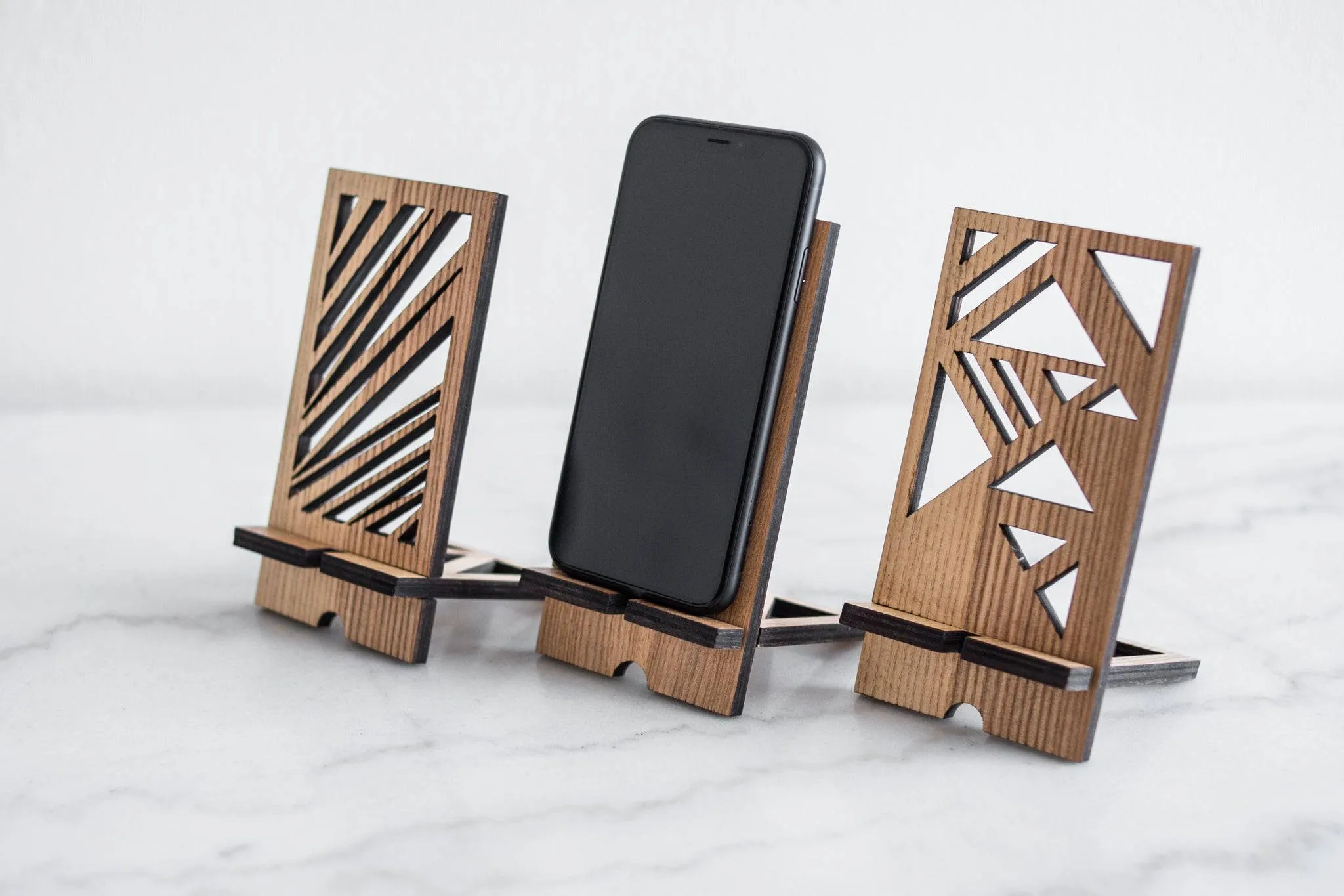 Smartphone wooden stand